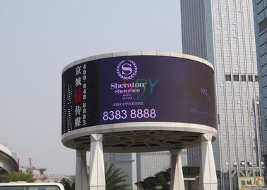 China Vida útil larga de la pantalla al aire libre de P5 SMD2828 LED toda la exhibición de pared curvada formato del LED proveedor