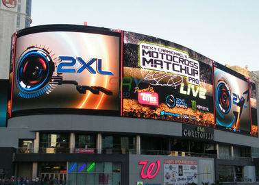 China la pantalla LED a todo color al aire libre de 8m m HD, DIP246 8000nits curvó la pantalla del LED proveedor