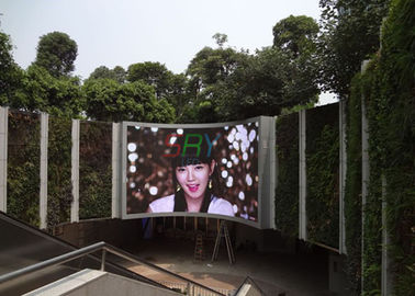 la pantalla LED a todo color al aire libre de 8m m HD, DIP246 8000nits curvó la pantalla del LED proveedor