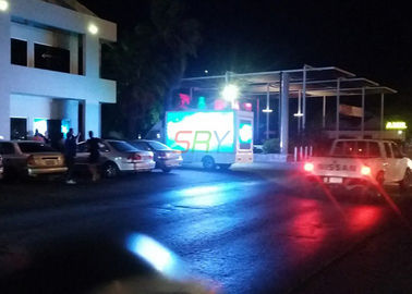 El camión de la publicidad de IP65 PH10mm montó mantenimiento posterior movible de la pantalla del LED proveedor