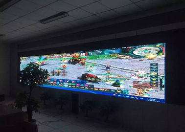 P2.5 profesional llevó la publicidad de la cartelera para el estudio y la videoconferencia de la TV proveedor